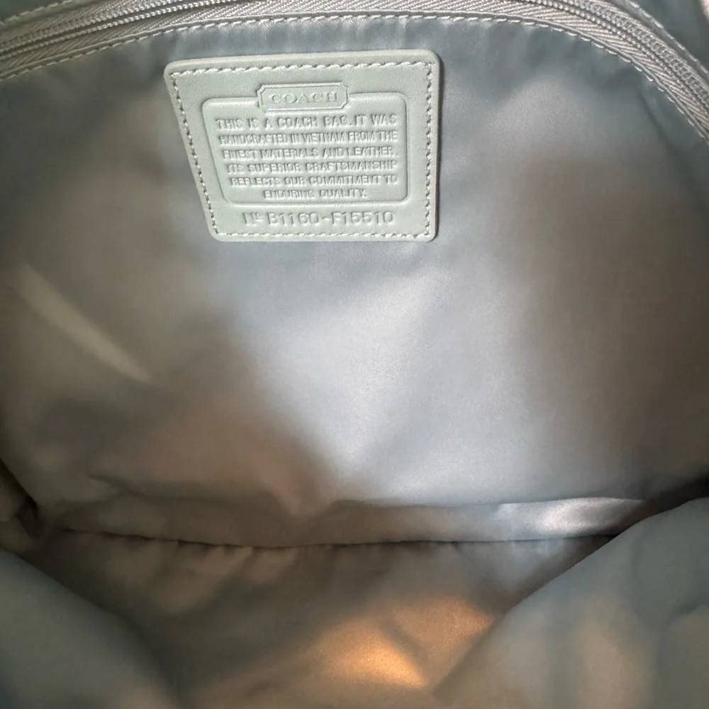 Coach Shoulder bag Sale Price🎁🥳 - Picture 5 of 16